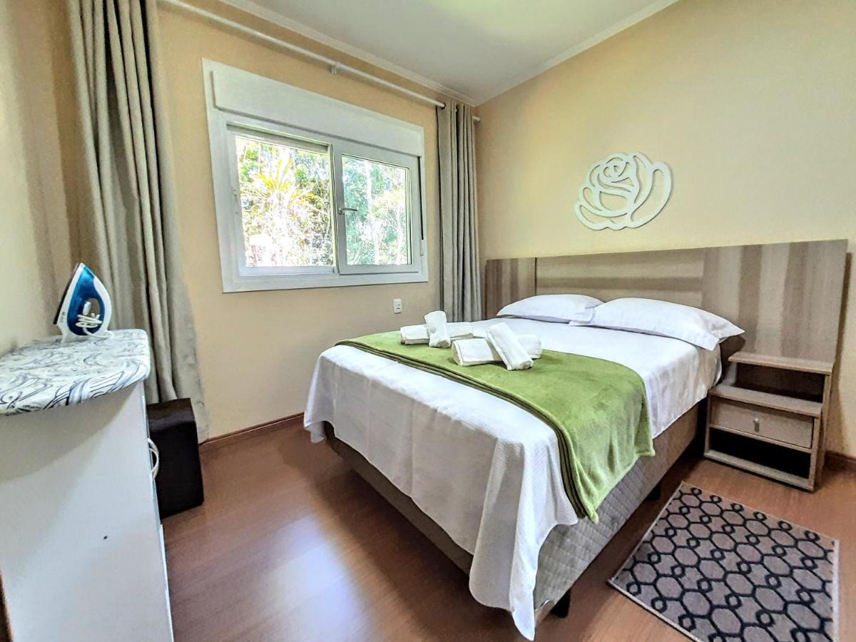 Apartamento Refugio Do Ipe Em Gramado - Proximo Ao Lago Negro Eksteriør billede