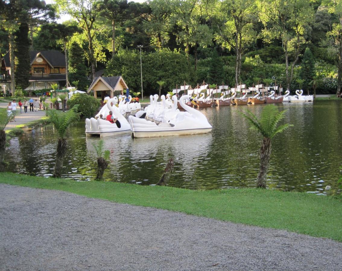 Apartamento Refugio Do Ipe Em Gramado - Proximo Ao Lago Negro Eksteriør billede